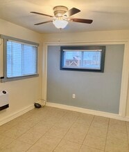 215 Princeton Dr SE in Albuquerque, NM - Building Photo - Building Photo