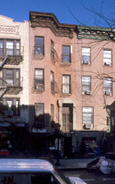 371 W 46th St Apartments