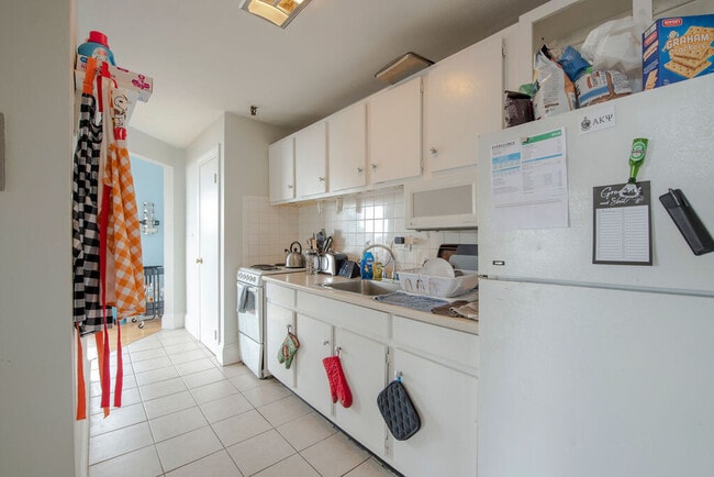 178 Brighton Ave, Unit 15