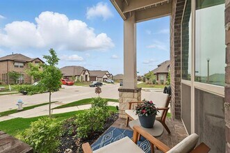 9208 Amistad Ln in Lantana, TX - Building Photo - Building Photo