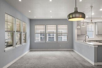 7462 E 28th Ave in Denver, CO - Building Photo - Building Photo