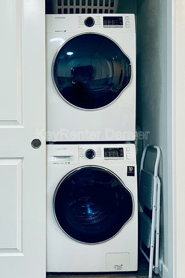 1454 Ivy St in Denver, CO - Building Photo - Building Photo