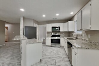 5419 Roserock Ln in Spring, TX - Building Photo - Building Photo