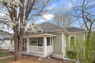 83 Washington Rd in Asheville, NC - Building Photo - Building Photo