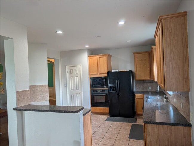 370 Spring Dr in Kyle, TX - Building Photo - Building Photo