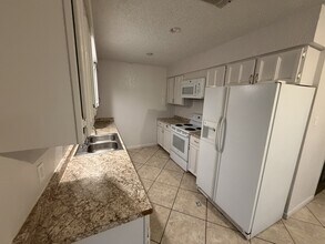 2706 Park Dr in Roswell, NM - Building Photo - Building Photo