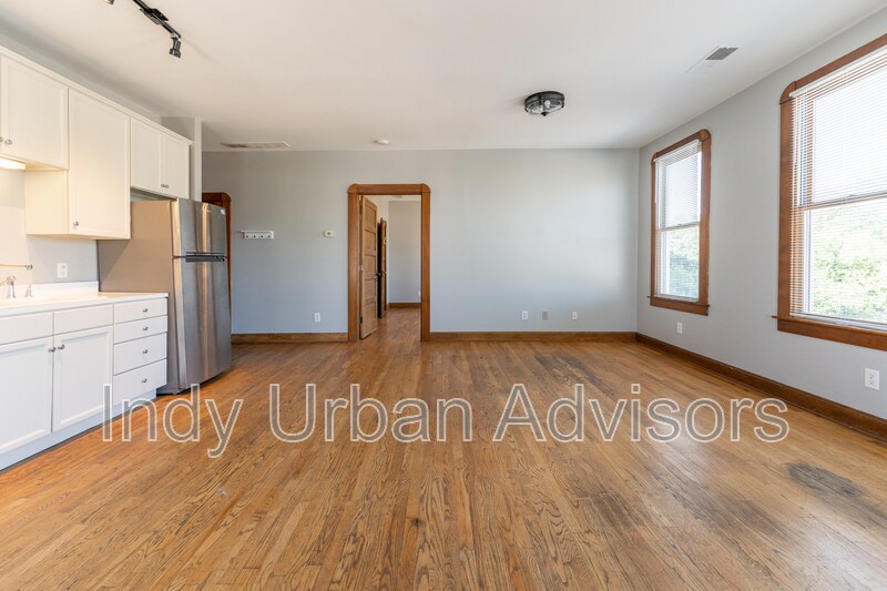 243 E 11th St in Indianapolis, IN - Building Photo