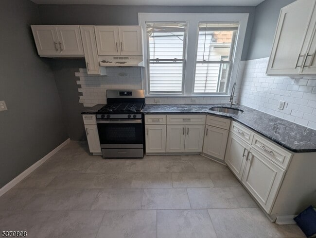 property at 300 S 19th St