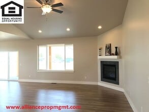 3139 Flurry Ln in Bozeman, MT - Building Photo - Building Photo