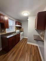 194 Park Ave in East Orange, NJ - Building Photo