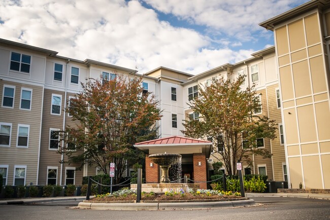 The Gables at Druid Hills Senior Apartments in Charlotte, NC - Building Photo - Building Photo