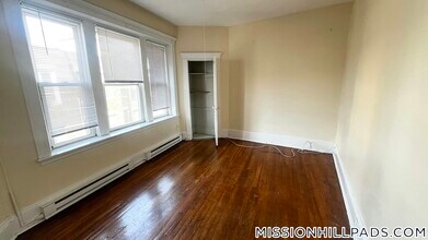 883 Huntington Ave, Unit 12 in Boston, MA - Building Photo - Building Photo
