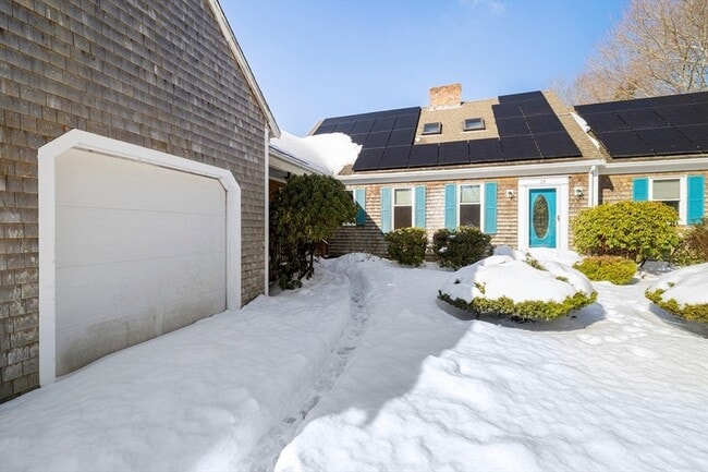 29 Williston Rd in Bourne, MA - Building Photo - Building Photo