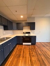 226 N Benton St in Woodstock, IL - Building Photo - Building Photo