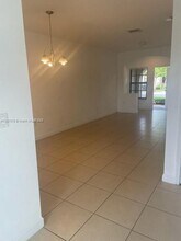 441 NE 194th Terrace in Miami, FL - Building Photo - Building Photo
