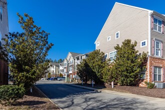 Lenox Village in Nashville, TN - Building Photo - Building Photo