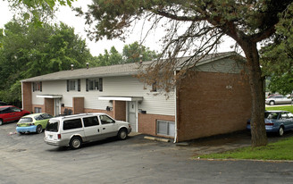 874 Cunningham Ave Apartments