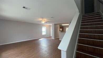2110 Juniper Dale Dr in Rosenberg, TX - Building Photo - Building Photo