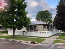 35 Columbia Ave in Whitefish, MT - Building Photo