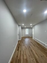 42 Stevens Ave, Unit 2 in Jersey City, NJ - Building Photo - Building Photo