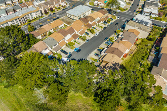 West Ridge in Daly City, CA - Building Photo - Building Photo