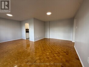 1191 Ellesmere Rd in Toronto, ON - Building Photo - Building Photo