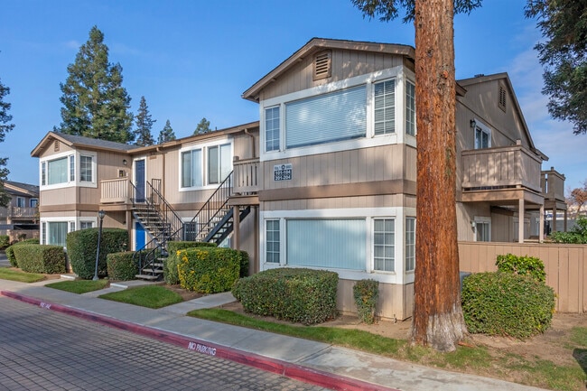 Foxwood Apartment Homes