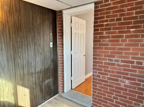 3928 Dunnica Ave, Unit 3928A in St. Louis, MO - Foto de edificio - Building Photo