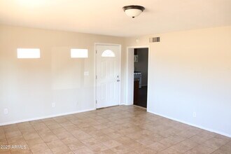 1052 Chaparral Cir in Sierra Vista, AZ - Building Photo - Building Photo