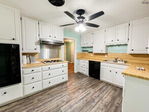 1549 NORRIS Rd in Wichita Falls, TX - Foto de edificio - Building Photo