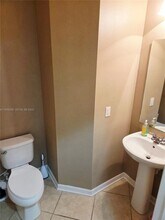 9181 Shepton St in Orlando, FL - Building Photo - Building Photo