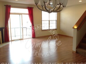 4334 Bulrush Blvd in Shakopee, MN - Building Photo - Building Photo