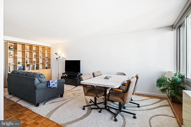 property at 604 S Washington Square