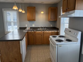 47 Pine St in Pawtucket, RI - Building Photo - Building Photo