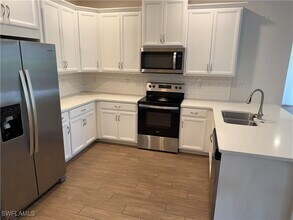 1273 Enbrook Lp in Naples, FL - Building Photo - Building Photo