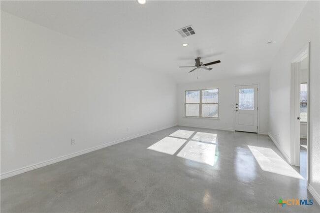 property at 526 Lost Trl
