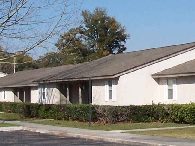 Sherwood Oaks Apartments