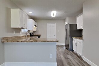 29210 Waltham St in Spring, TX - Building Photo - Building Photo