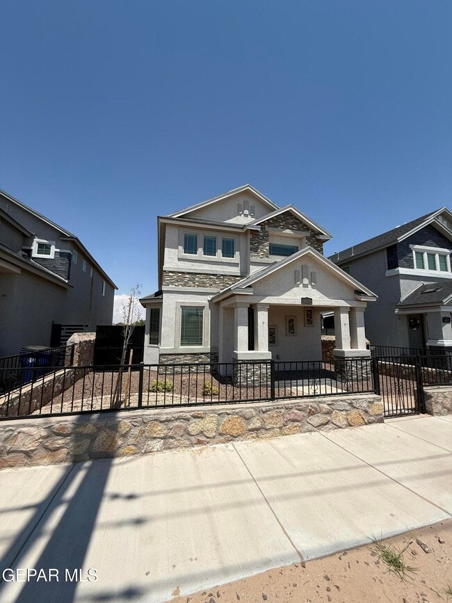 14655 Pebble Hills Blvd in El Paso, TX - Building Photo - Building Photo