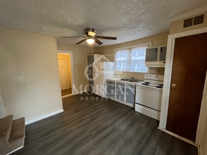 2447 Jackson St in Anderson, IN - Foto de edificio - Building Photo