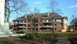 Elysium On The Park in Beaver, PA - Foto de edificio - Building Photo