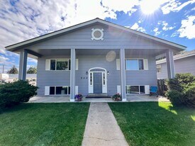 500 W 12th Ave in Ellensburg, WA - Building Photo