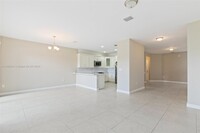 10429 NW 61 Ln., Unit Bldg 4-218 in Doral, FL - Building Photo - Building Photo