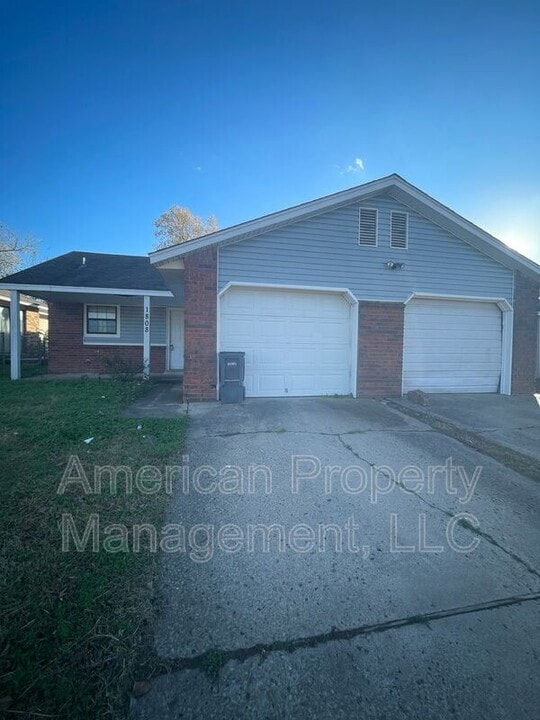 1808 W 58th St in Tulsa, OK - Building Photo