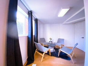 4532 S Briarcreek Dr, Unit Basement in Holladay, UT - Foto de edificio - Building Photo