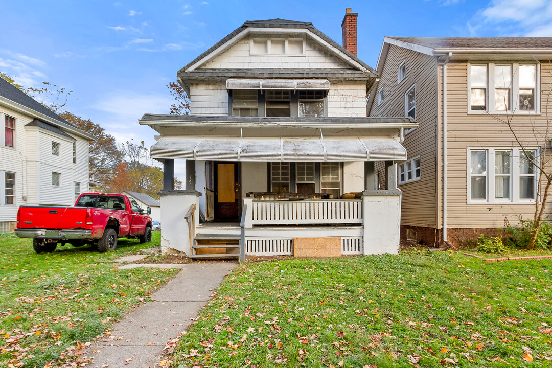 75 Bartley Ave in Mansfield, OH - Building Photo