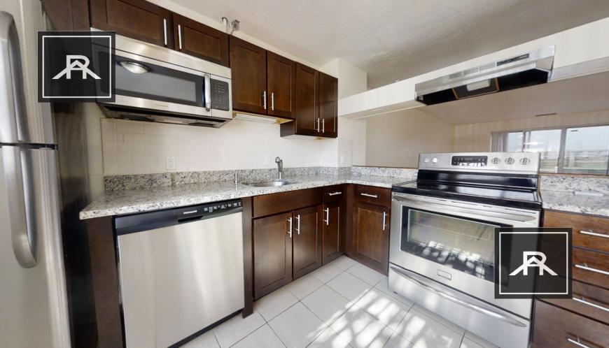 148 N Beacon St in Boston, MA - Building Photo