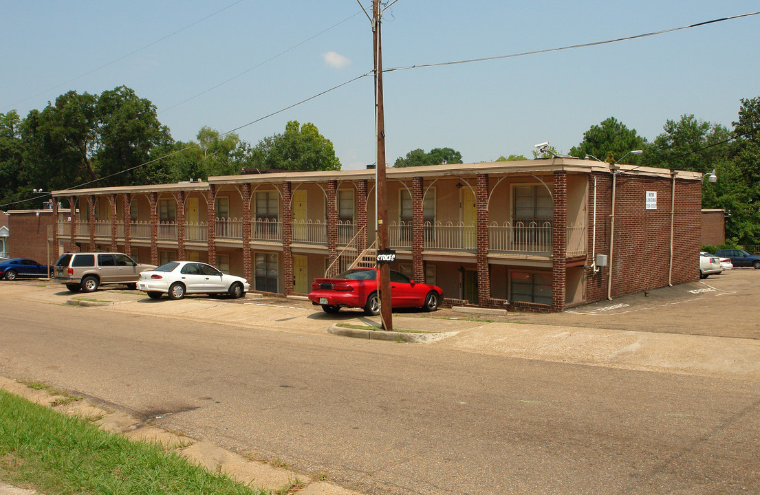 Seville in Jackson, MS - Building Photo