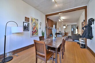 911 W Dakin St in Chicago, IL - Building Photo - Building Photo