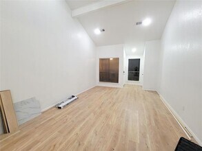 205 McCarley Pl in McKinney, TX - Building Photo - Building Photo